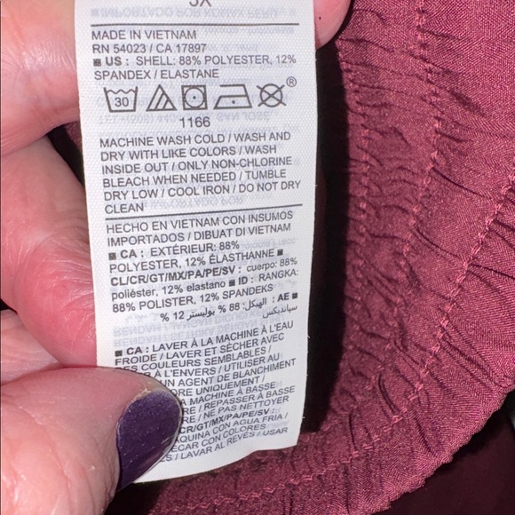 Old Navy Strechtech Dry Quick Burgundy Active Shorts Size 3X NWT! - Picture 12 of 14